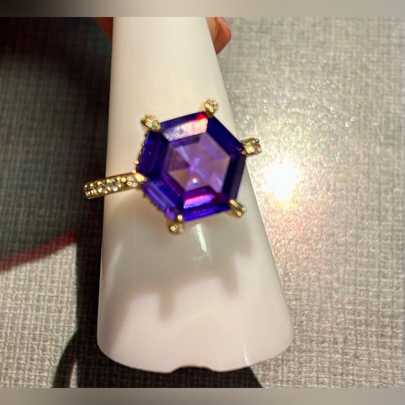 “Love In Every Layer” - Picture 5 of 5